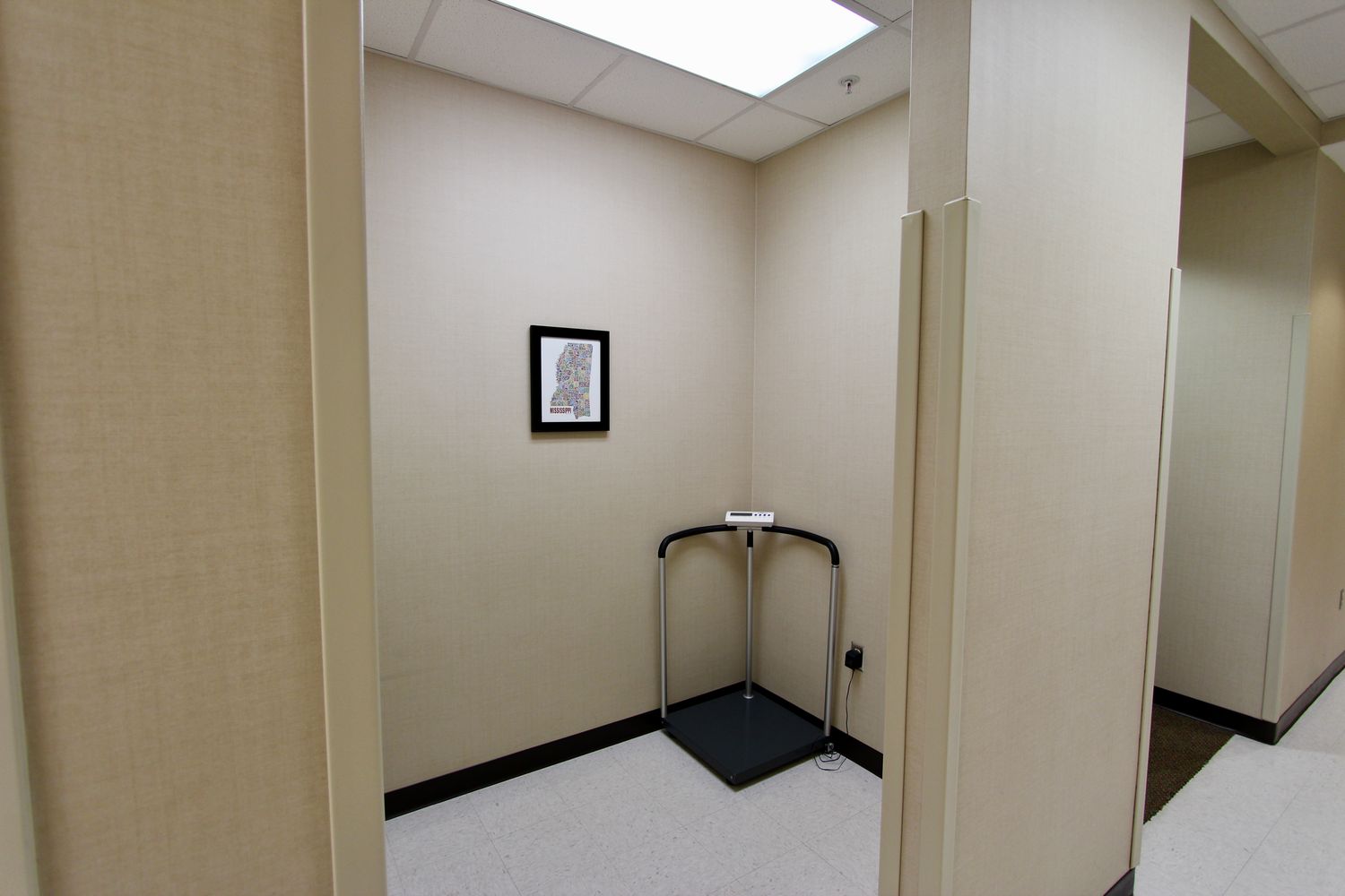 Class A Office/Medical : 2 Southern Point Pkwy, Hattiesburg, MS 39401